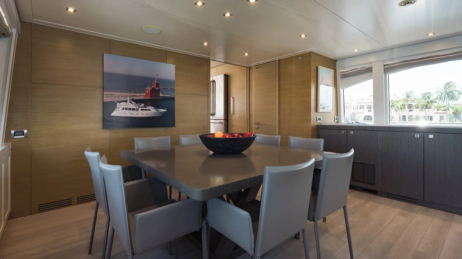 Hargrave Custom Flybridge Motor Yacht