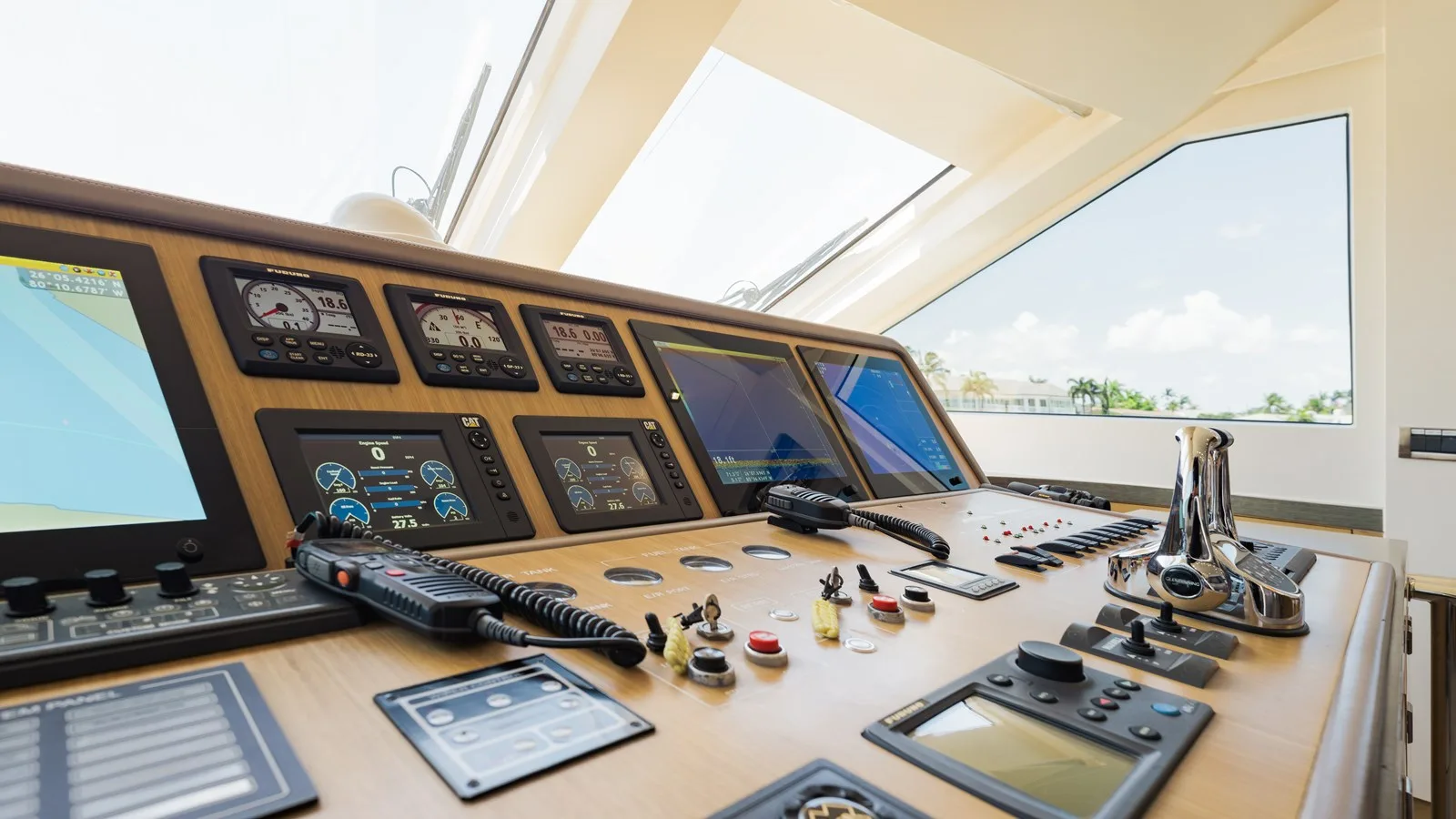 Hargrave Custom Flybridge Motor Yacht