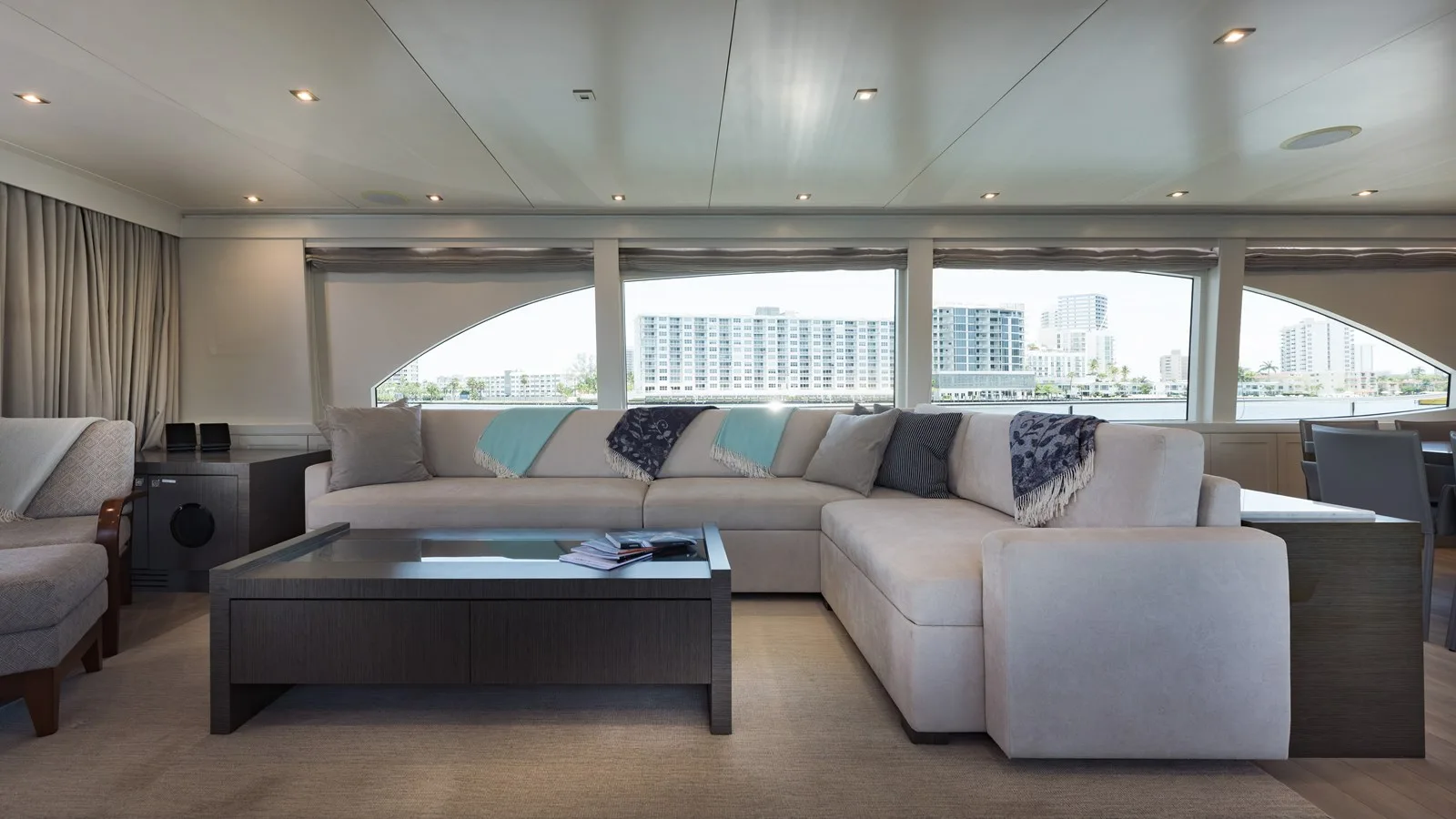 Hargrave Custom Flybridge Motor Yacht