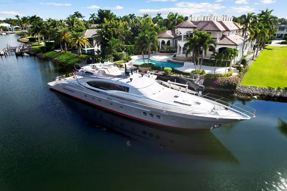 Palmer Johnson 124 Sports Cruiser