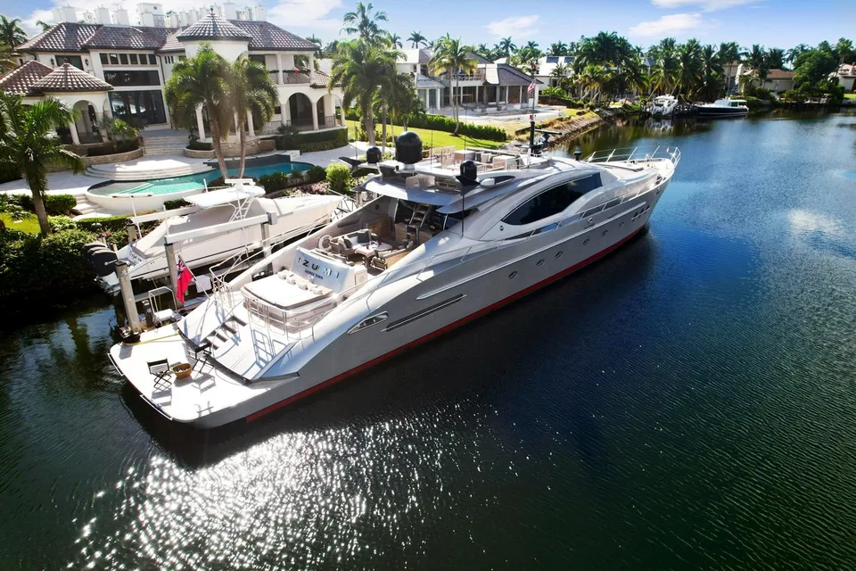 Palmer Johnson 124 Sports Cruiser
