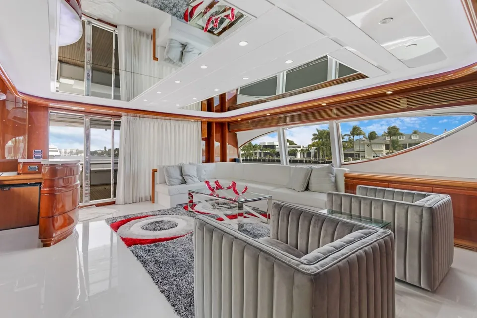 Ferretti Yachts 94