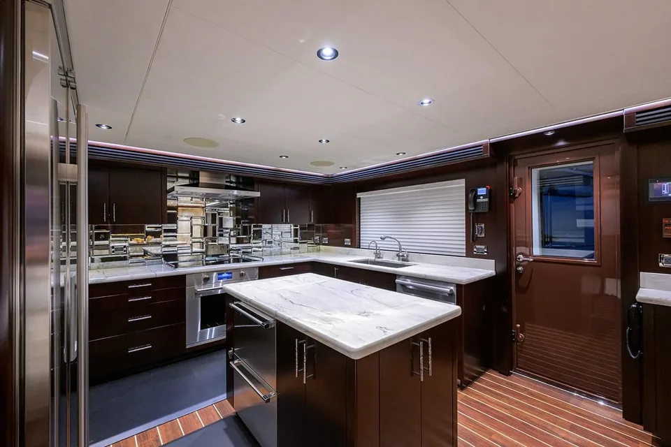 Westport Raised Pilothouse