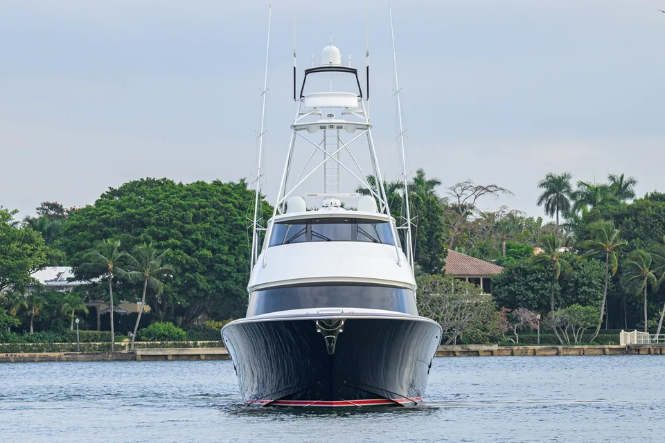 Viking 92 Enclosed Flybridge