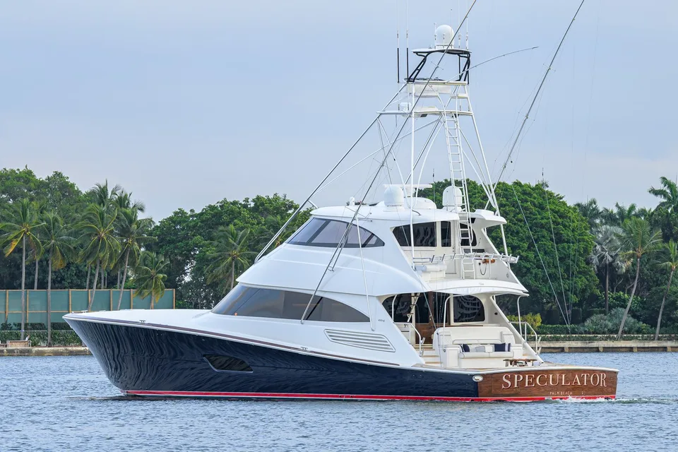 Viking 92 Enclosed Flybridge