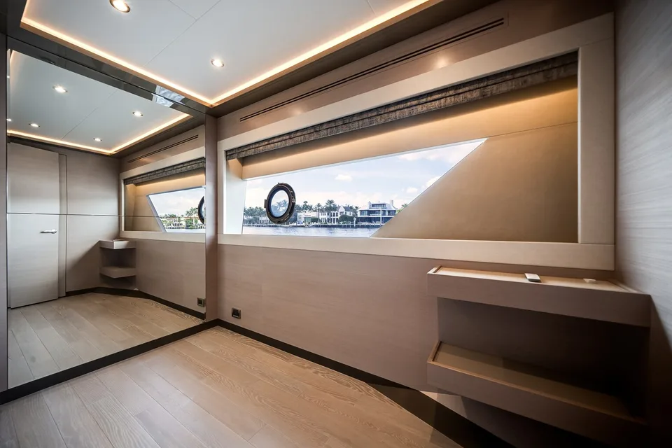 Ocean Alexander 27R