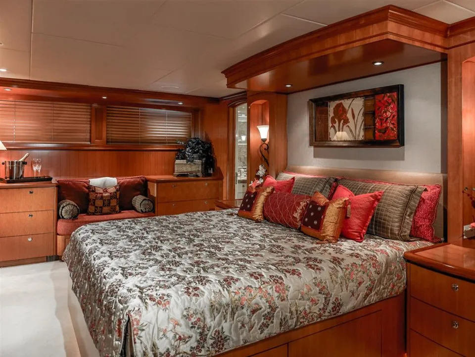 Delta Tri-Deck MY