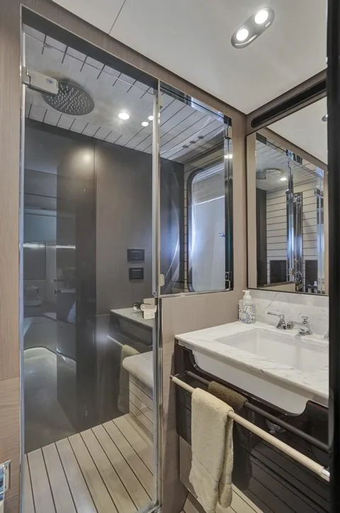 Azimut Grande 27 METRI