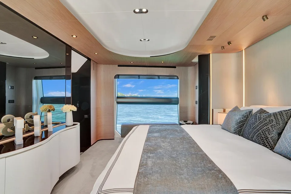 Azimut Grande 27 METRI