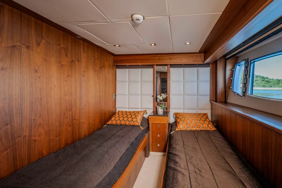 Aluminium SUNSEEKER 30 M