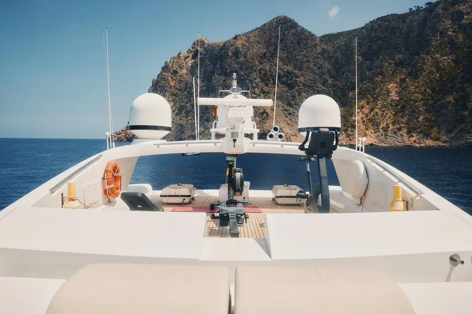 Overmarine Group 130