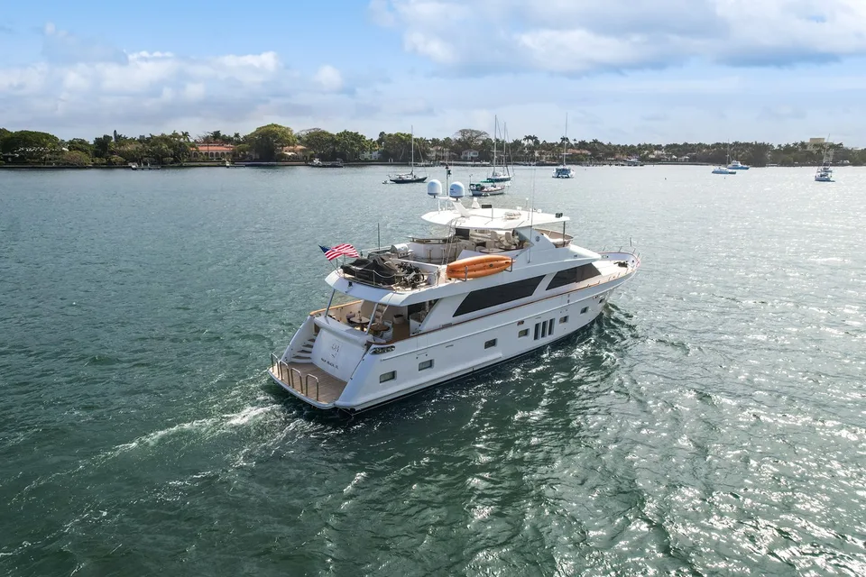 Ocean Alexander 83E