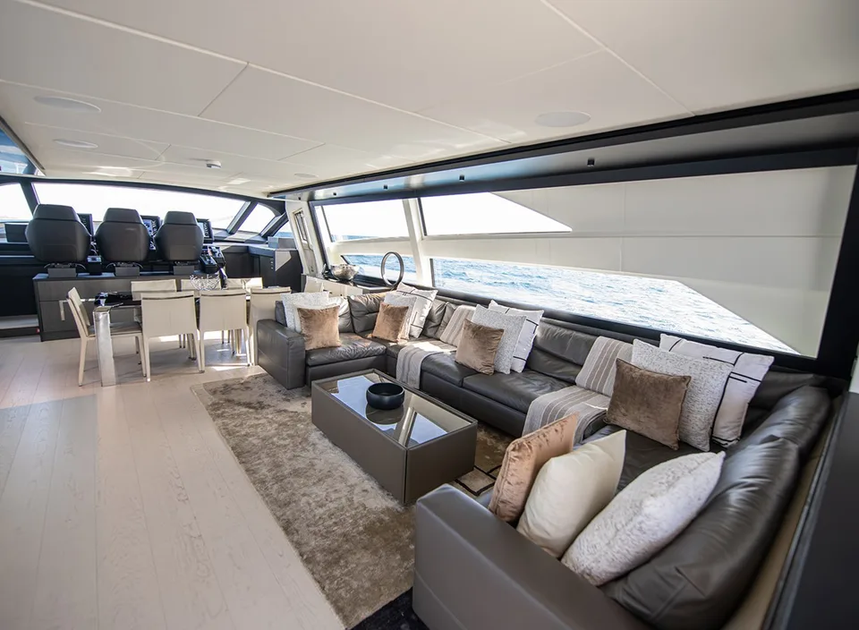 Pershing 9X