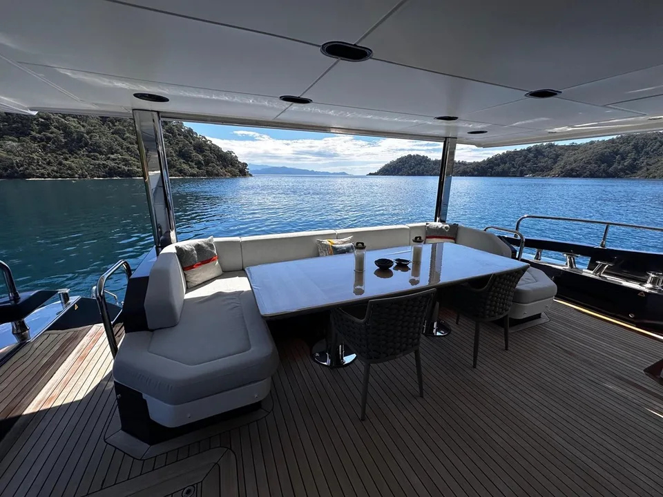 Azimut GRANDE 27