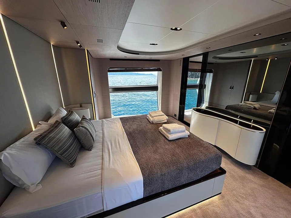 Azimut GRANDE 27