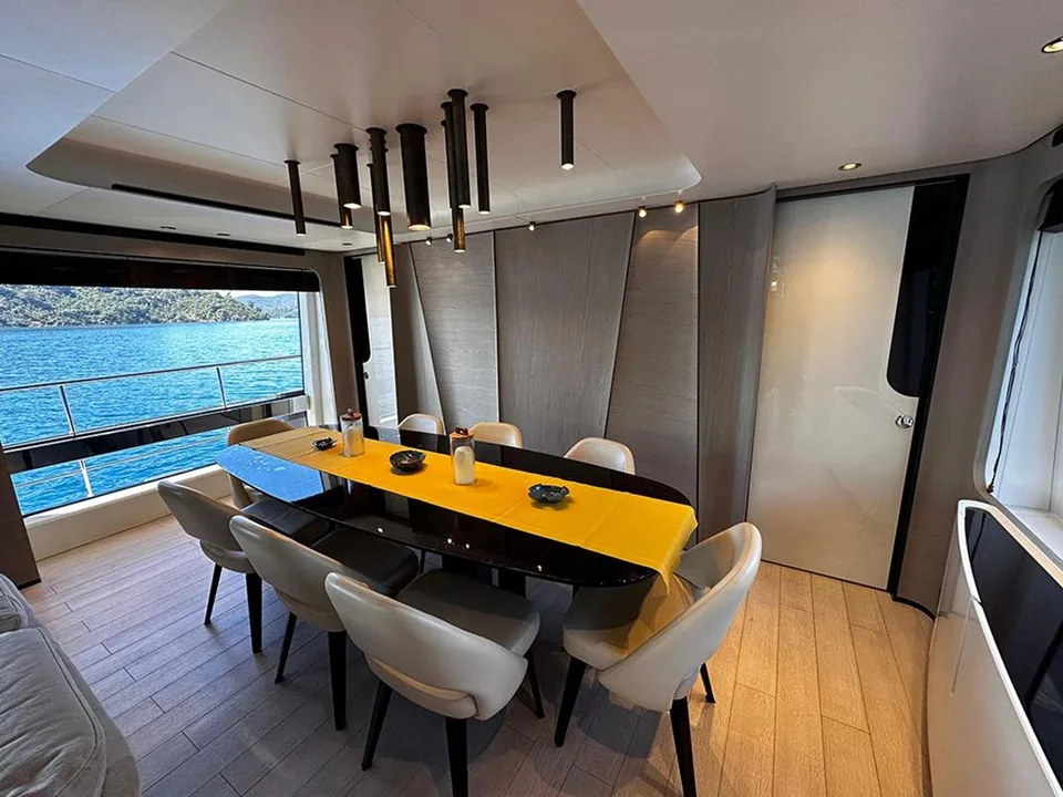 Azimut GRANDE 27