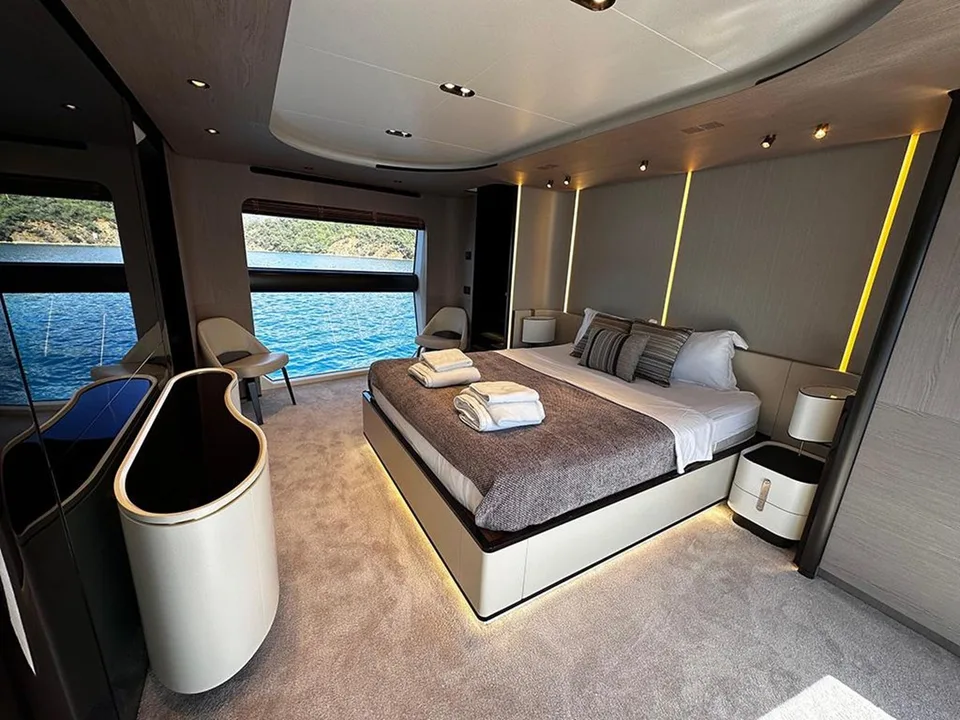 Azimut GRANDE 27