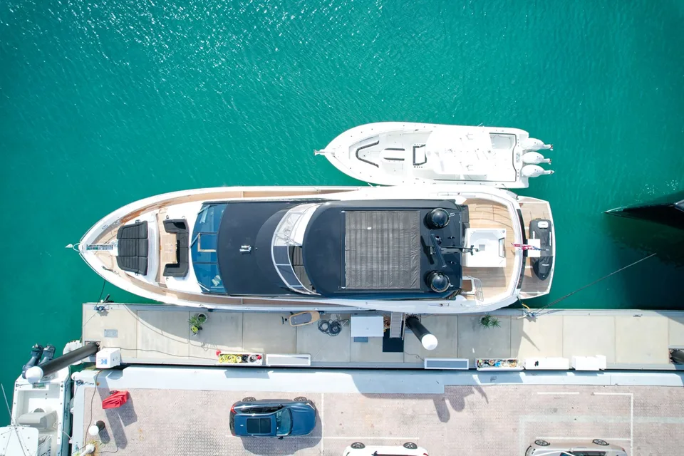 Sunseeker 86 Yacht