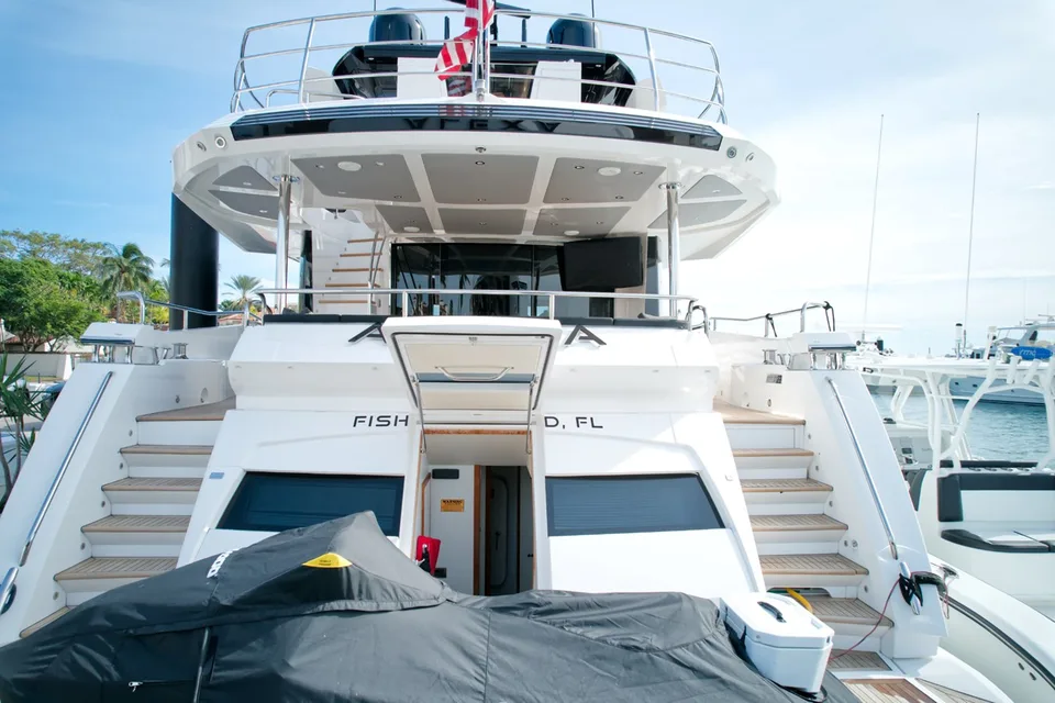 Sunseeker 86 Yacht