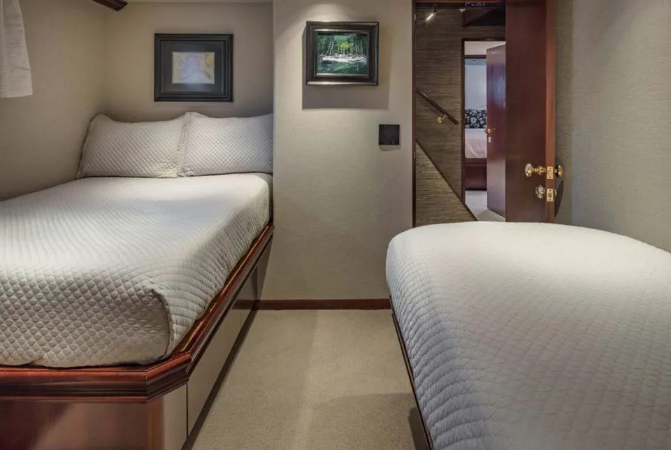 Broward Pilothouse