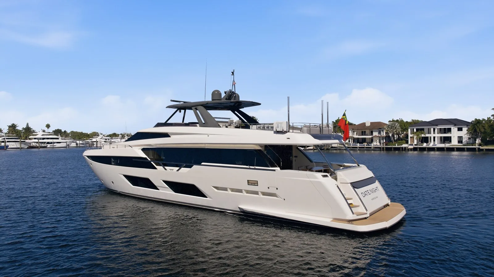 Ferretti Yachts 920