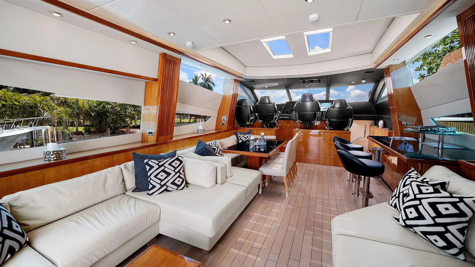 Sunseeker Predator 108