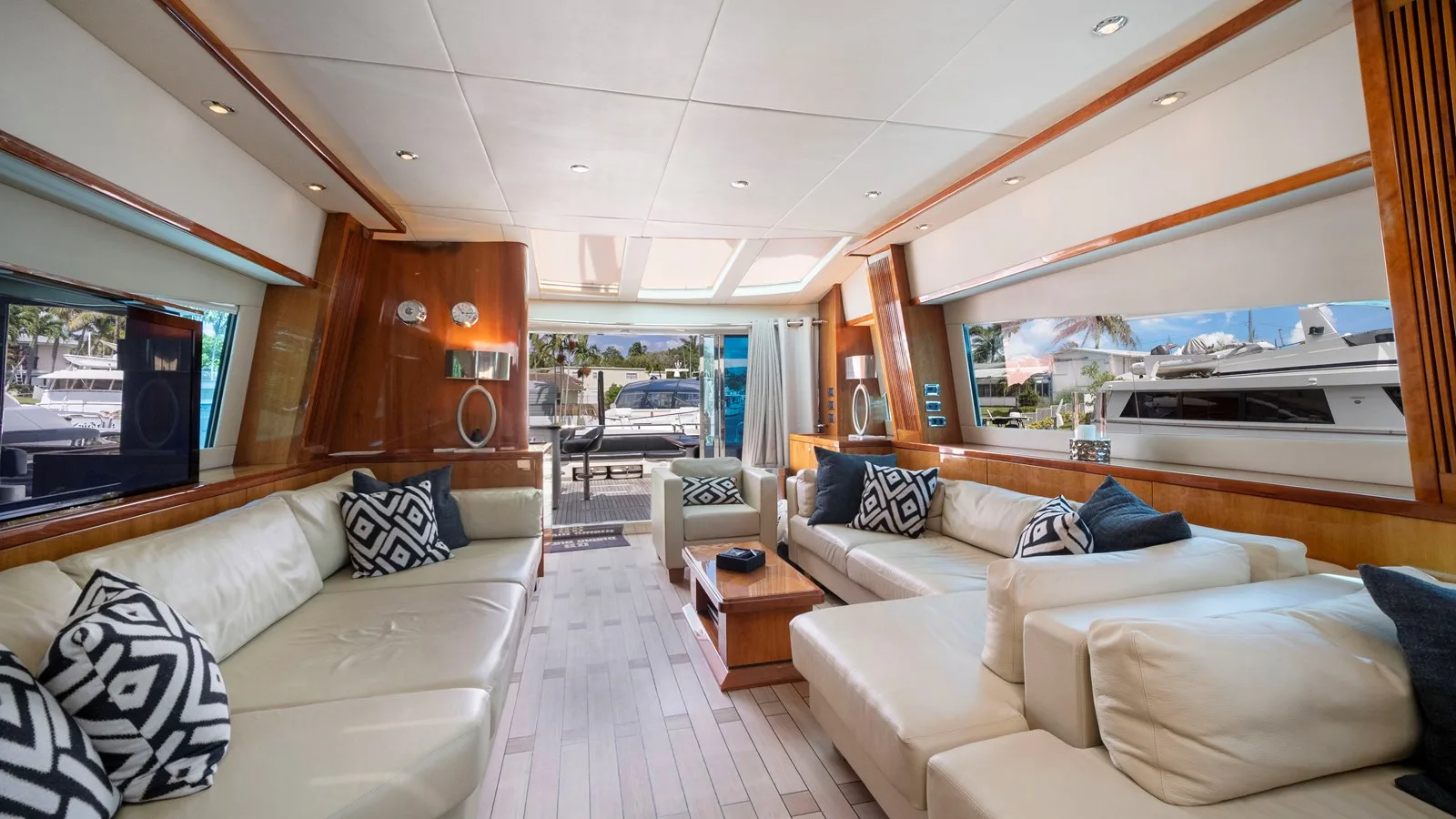 Sunseeker Predator 108