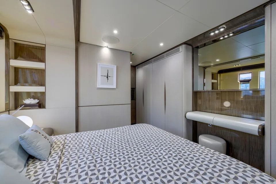 Azimut 95 RPH