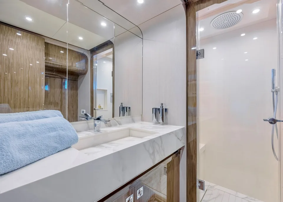 Azimut 95 RPH