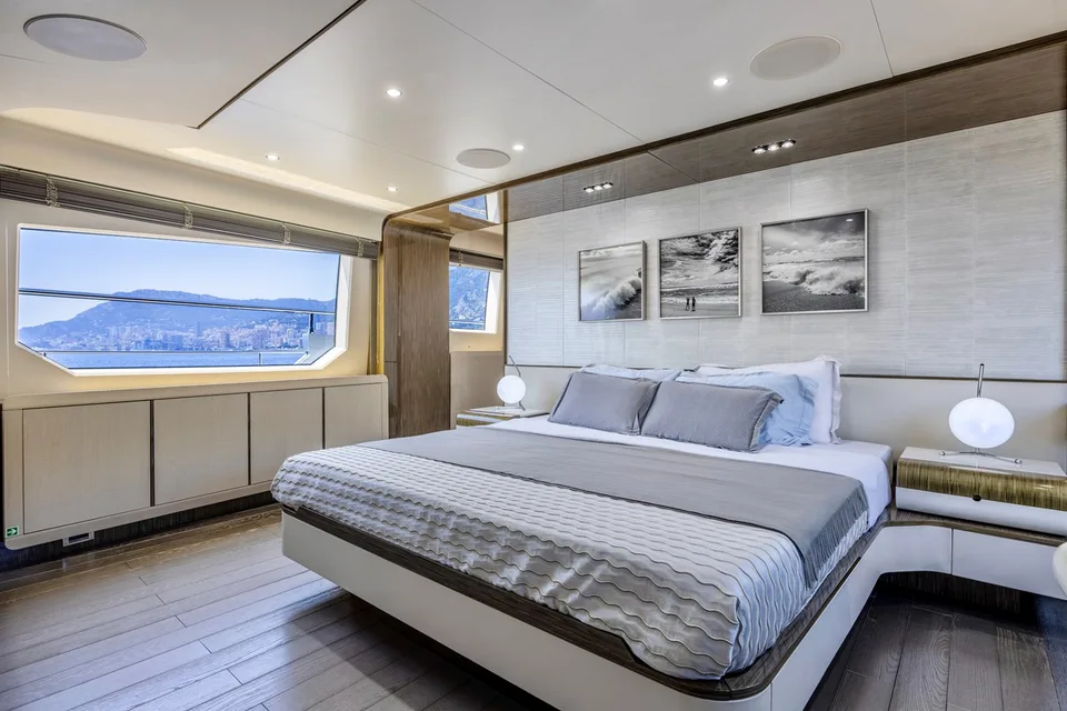 Azimut 95 RPH