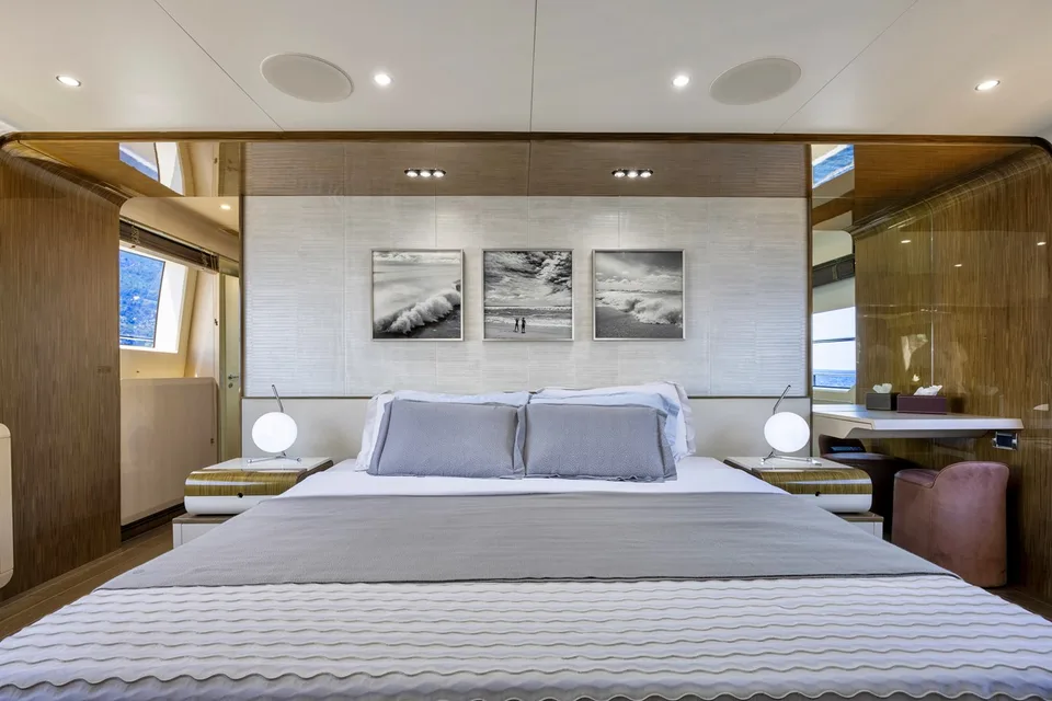 Azimut 95 RPH