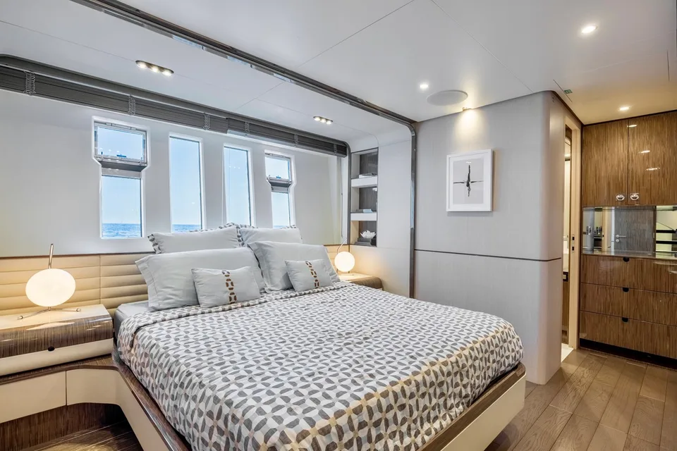 Azimut 95 RPH