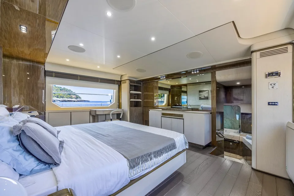 Azimut 95 RPH