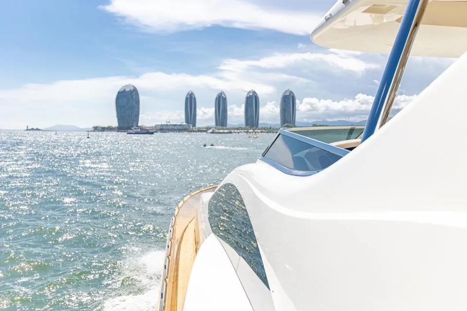 Azimut Grande