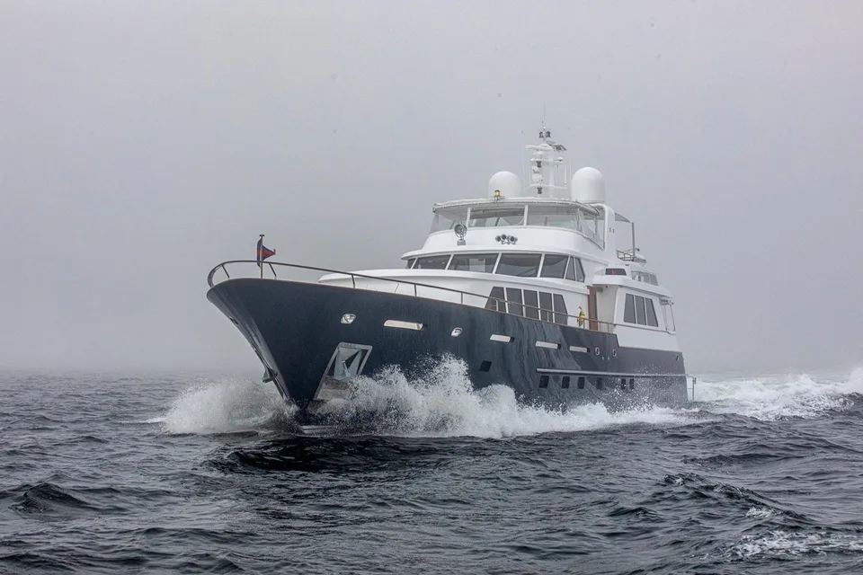 Holland Jachtbouw Custom