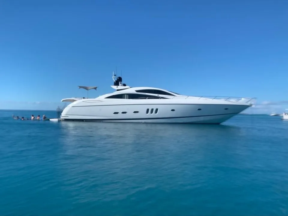 Sunseeker Predator 82