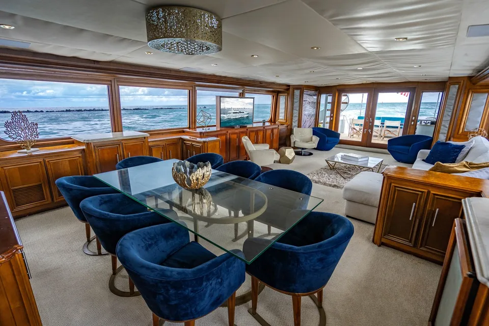 Broward Raised Pilothouse Flybridge