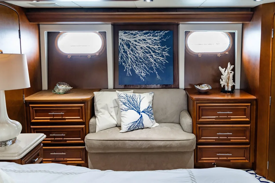 Broward Raised Pilothouse Flybridge