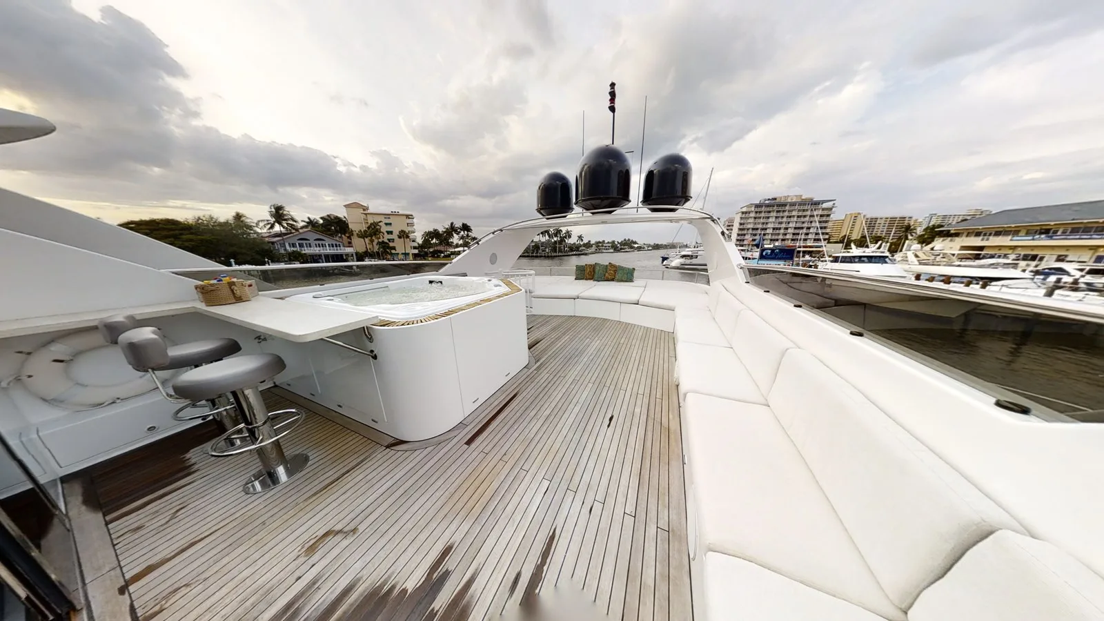 Norship Flybridge Fast