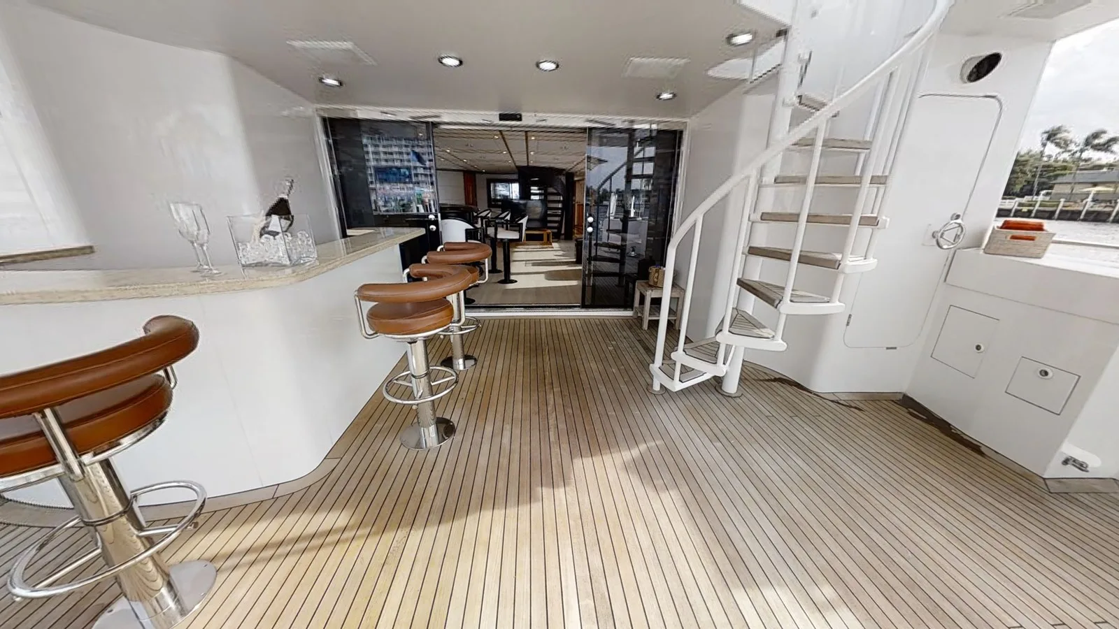 Norship Flybridge Fast