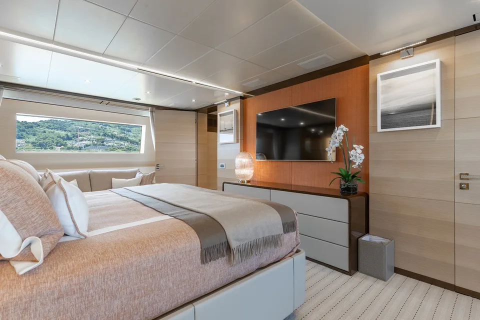 Benetti Classic Supreme 132