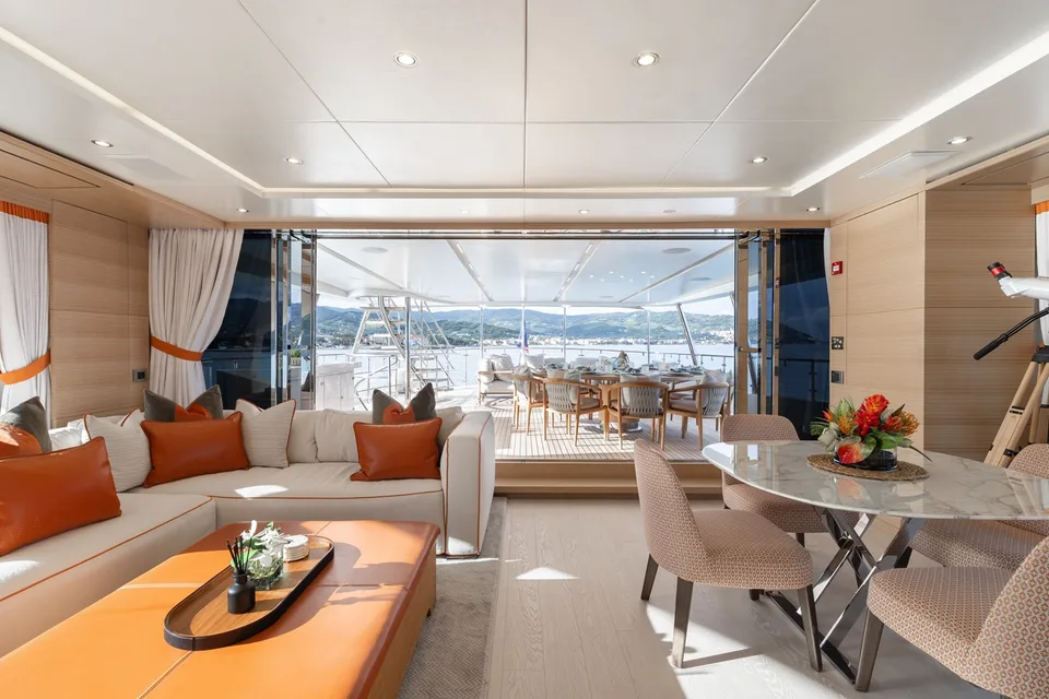 Benetti Classic Supreme 132