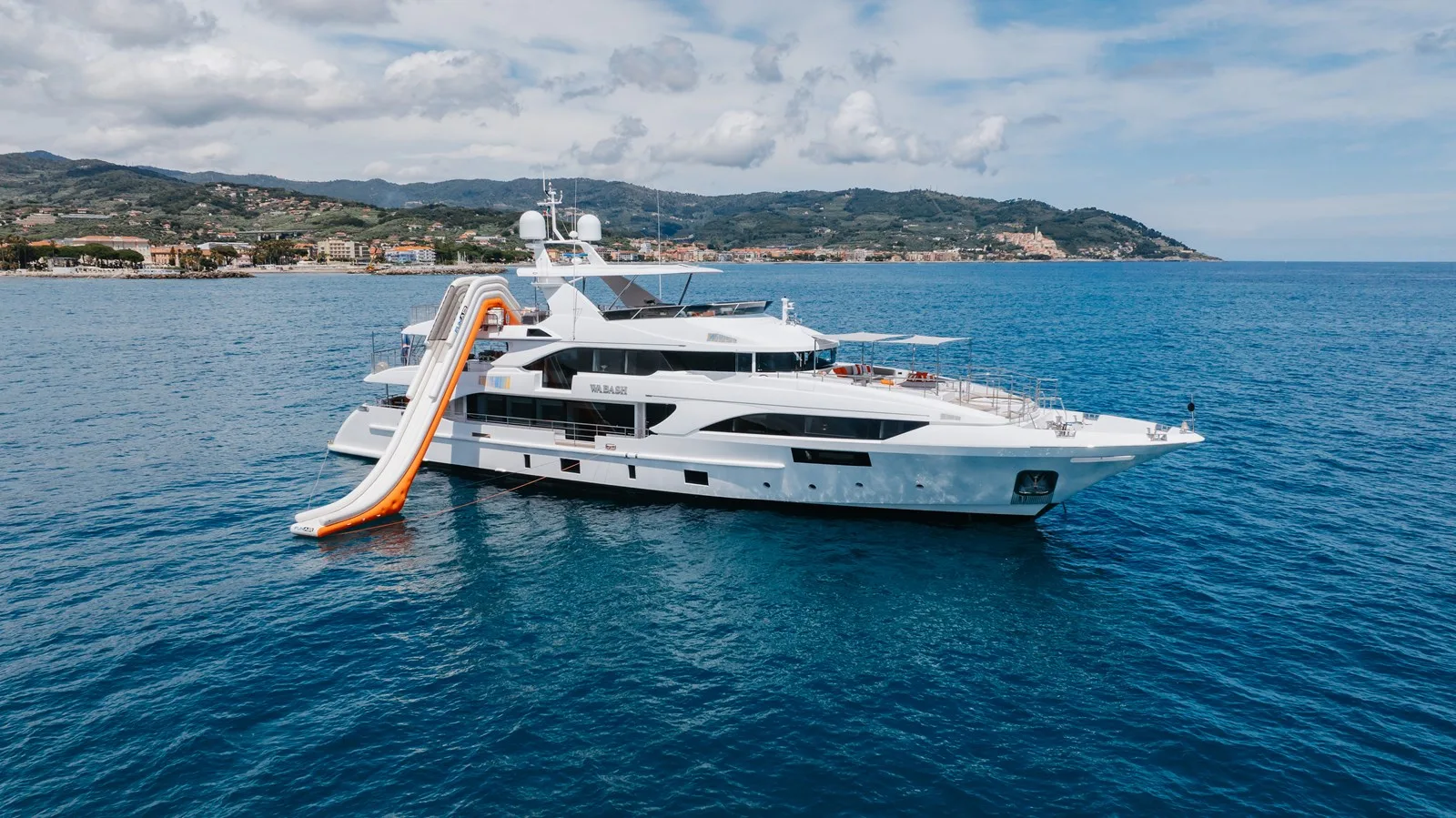 Benetti Classic Supreme 132
