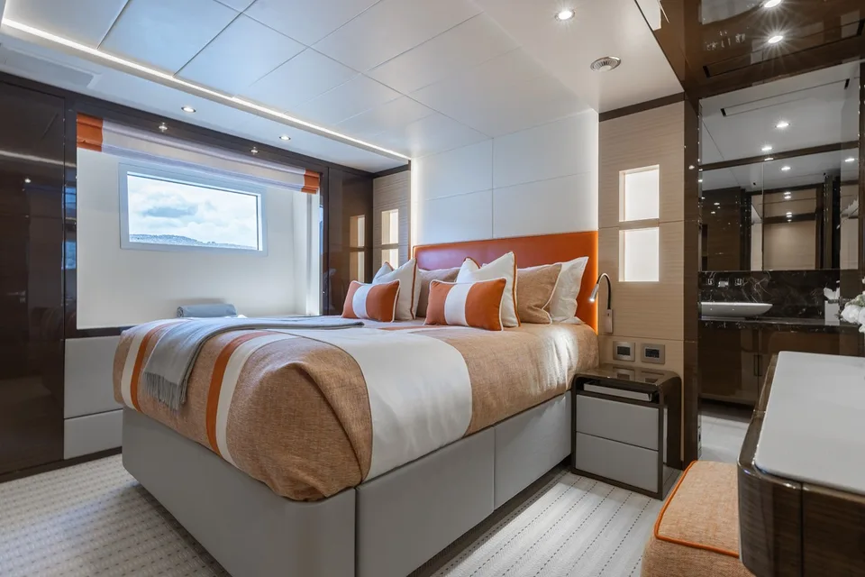 Benetti Classic Supreme 132
