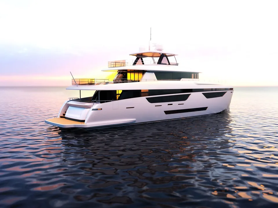 Johnson Motor Yacht w/FB  w/On-Deck Master