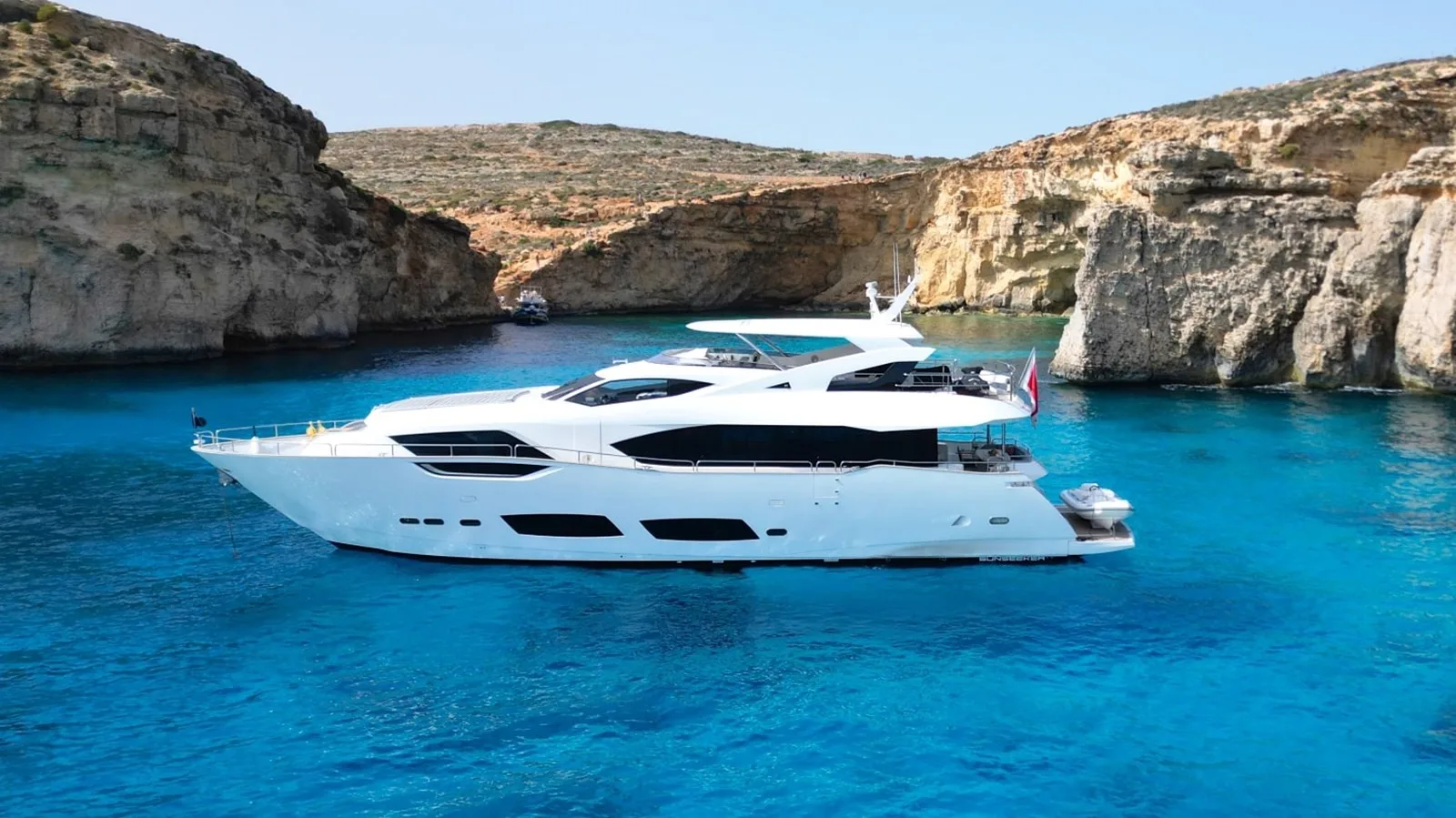 Sunseeker 95 Yacht
