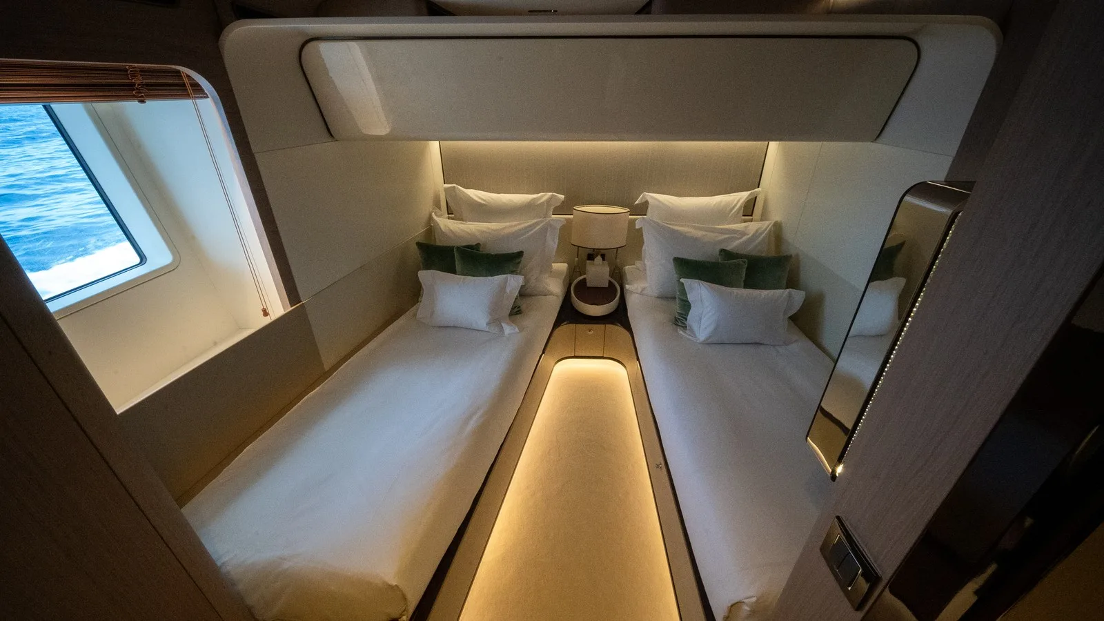 Azimut Grande 27M