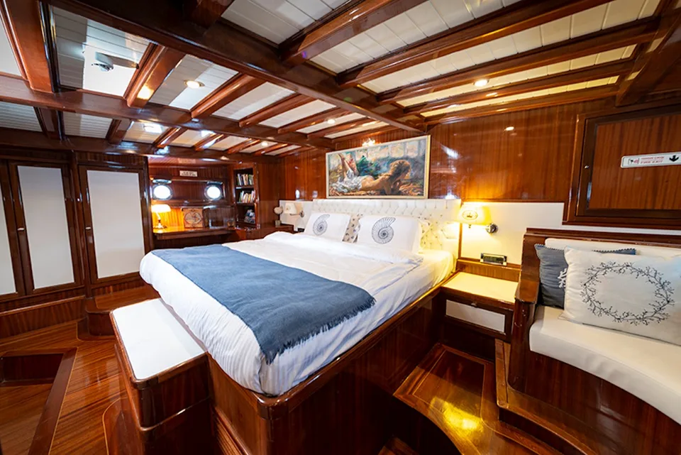 Custom Built Custom Made Motorsailor