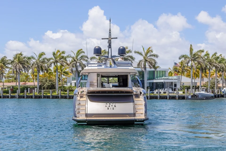 Azimut S8