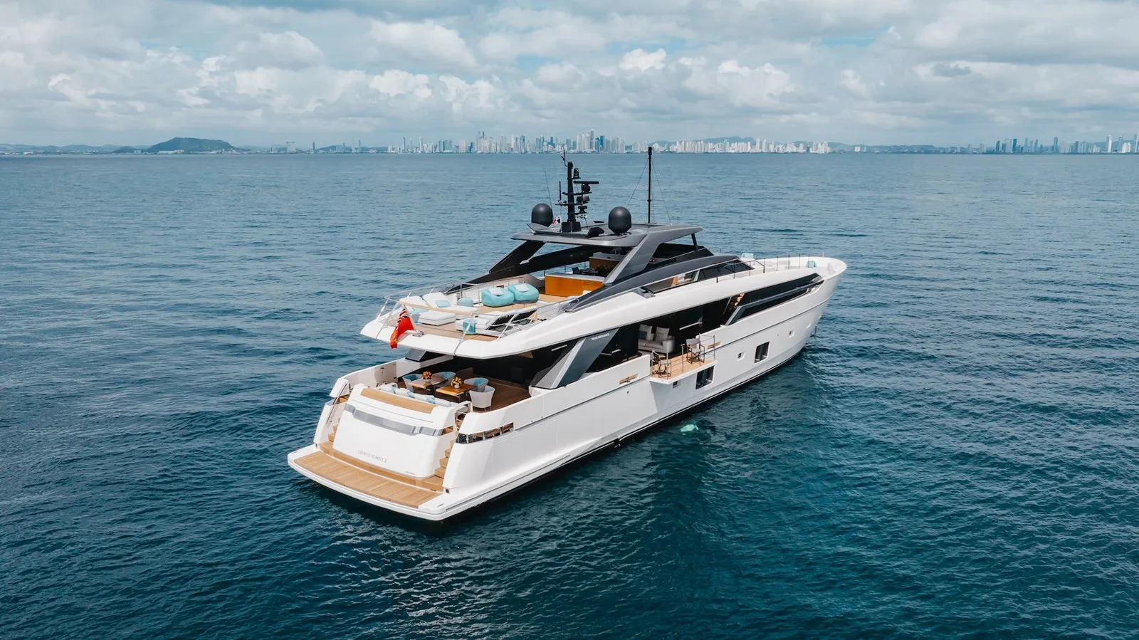 Sanlorenzo SL120A